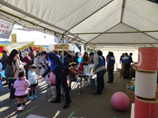 お子さまを対象にしたゲームのブースをお手伝いしました